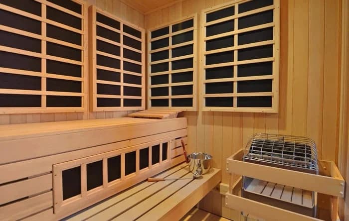 Infrared Sauna Side Effects: Normal Responses, Preventable Problems, and Genuine Concerns (2026)